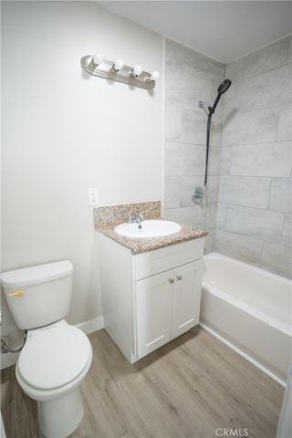 706 W 90th, Los Angeles, CA 90044