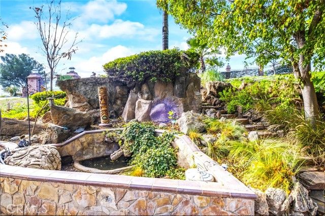 16280 Whispering Spur Street, Riverside, CA 92504