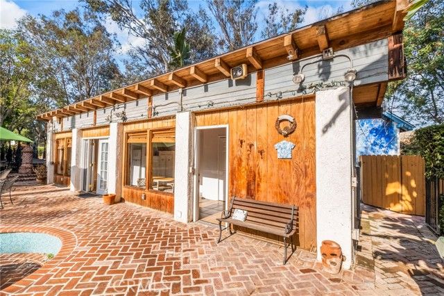 16280 Whispering Spur Street, Riverside, CA 92504