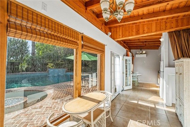 16280 Whispering Spur Street, Riverside, CA 92504