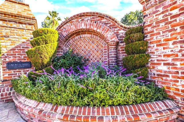 16280 Whispering Spur Street, Riverside, CA 92504