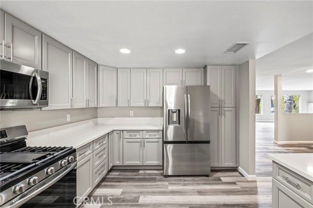 16280 Whispering Spur Street, Riverside, CA 92504