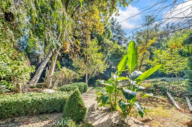 16280 Whispering Spur Street, Riverside, CA 92504