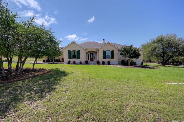 132 N Calvin Barrett, Blanco, TX 78606