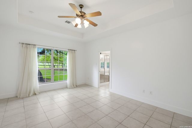 132 N Calvin Barrett, Blanco, TX 78606