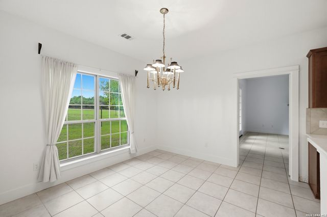 132 N Calvin Barrett, Blanco, TX 78606