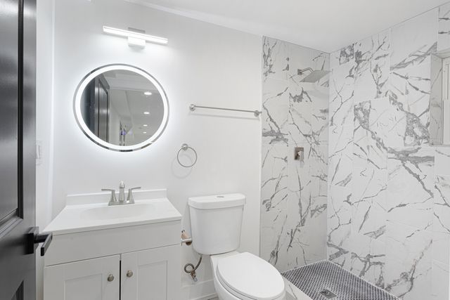 6627 S Saint Lawrence Avenue, Chicago, IL 60637
