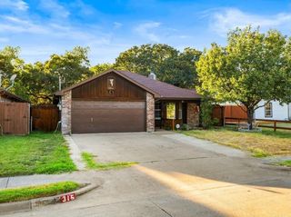 315 Gilbert Road, Irving, TX 75061