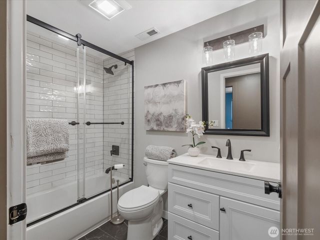 18014 110th Place SE, Renton, WA 98055
