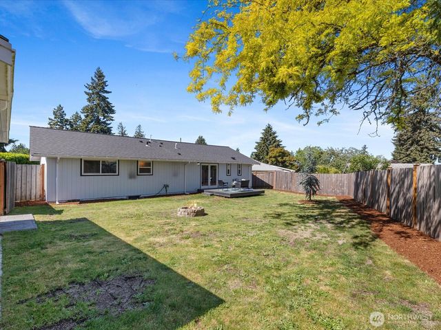 18014 110th Place SE, Renton, WA 98055