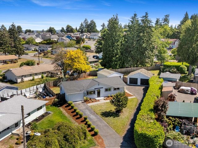 18014 110th Place SE, Renton, WA 98055