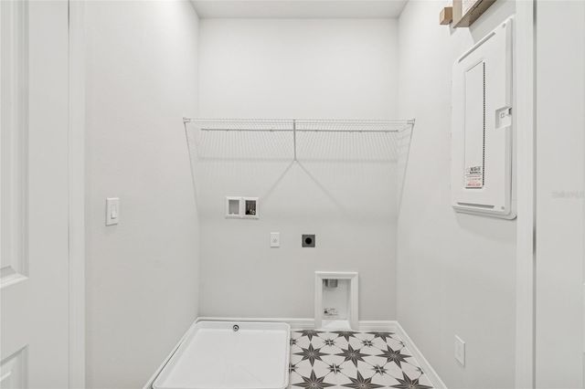 4313 ROUSH AVENUE, Orlando, FL 32803