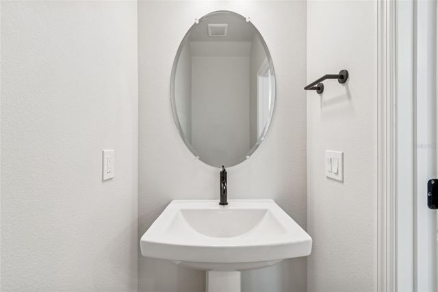 4313 ROUSH AVENUE, Orlando, FL 32803