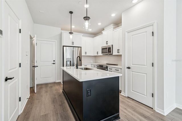 4313 ROUSH AVENUE, Orlando, FL 32803