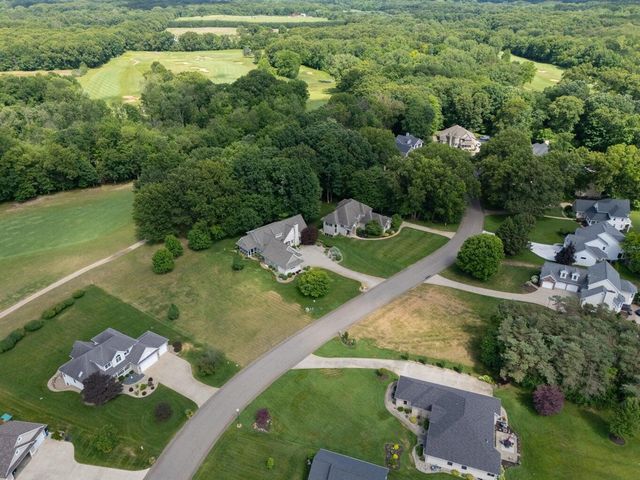 29236 Heritage Lane, Paw Paw, MI 49079
