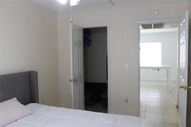 151 OYSTER BAY CIRCLE 200, Altamonte Springs, FL 32701