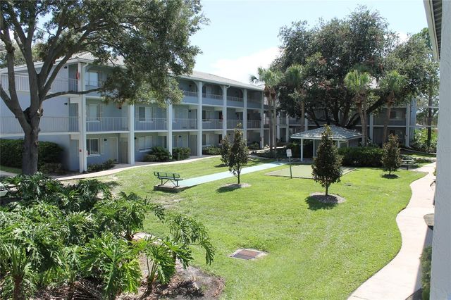 151 OYSTER BAY CIRCLE 200, Altamonte Springs, FL 32701