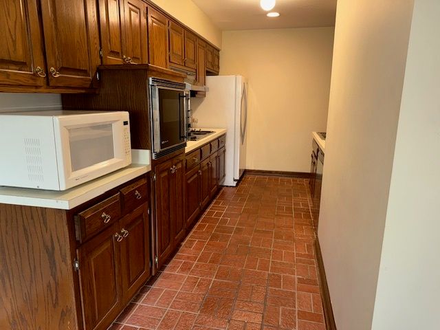 3360 184th Street 3W, Homewood, IL 60430