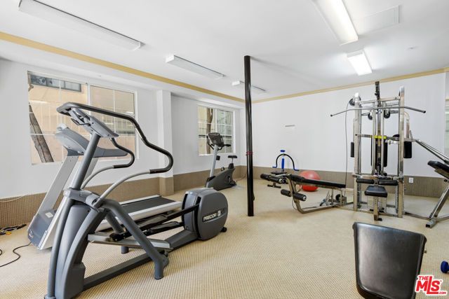 128 N Swall Drive 108, Los Angeles, CA 90048