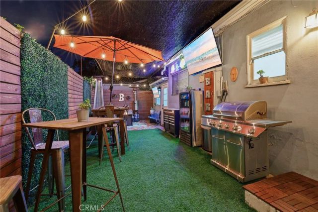 1954 Addison Way, Los Angeles, CA 90041