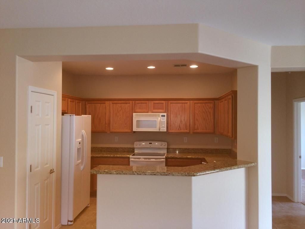 3613 W STEINBECK Drive, Anthem, AZ 85086 — photo 2