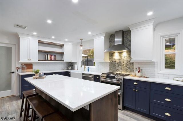 145 Andrea Dr, Rockaway Boro, NJ 07866