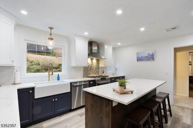 145 Andrea Dr, Rockaway Boro, NJ 07866