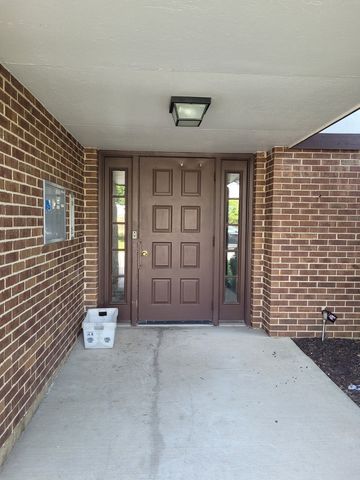 9303 Montgomery Drive 154, Orland Park, IL 60462