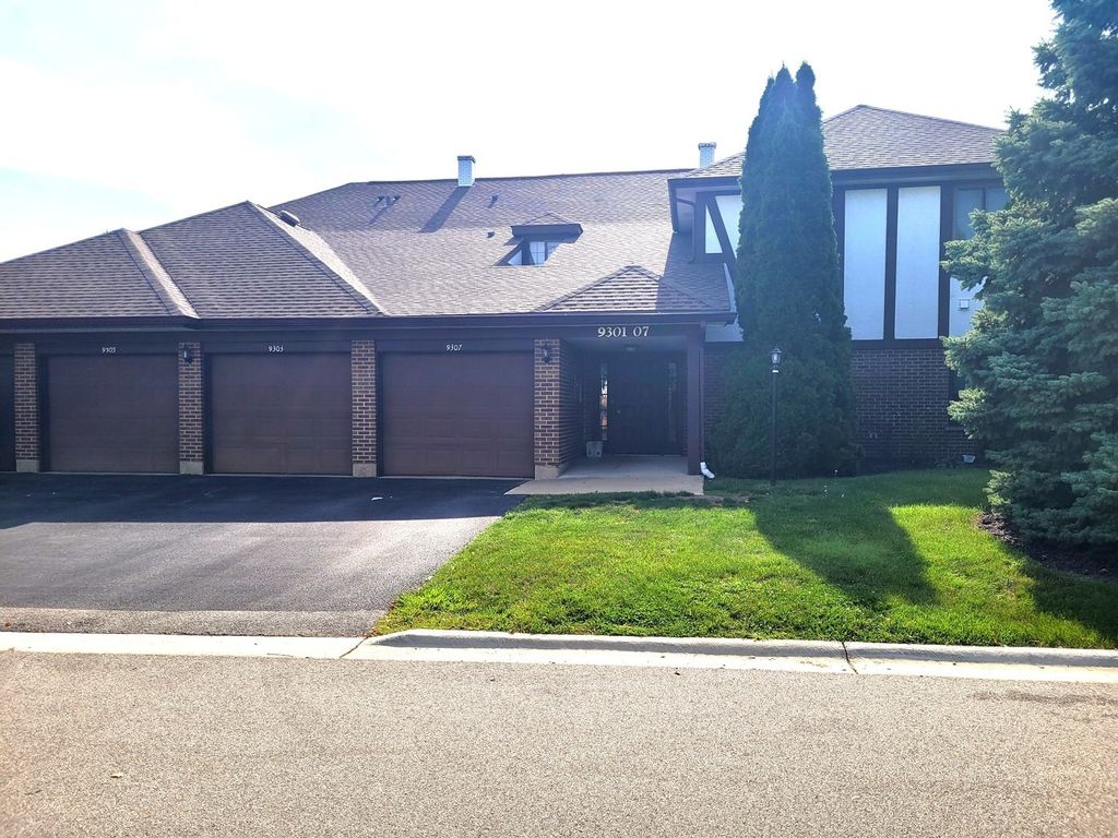 9303 Montgomery Drive 154, Orland Park, IL 60462