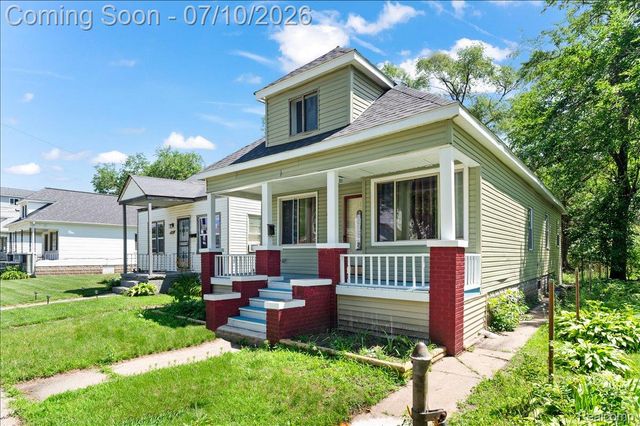 17196 Shields Street, Detroit, MI 48212