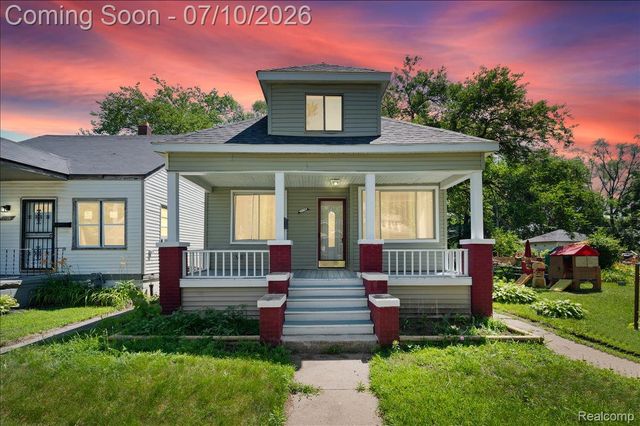 17196 Shields Street, Detroit, MI 48212