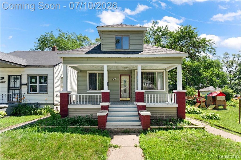 17196 Shields Street, Detroit, MI 48212