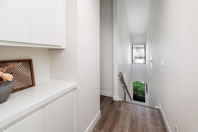 4084 Crystal Dawn Lane 105, San Diego, CA 92122