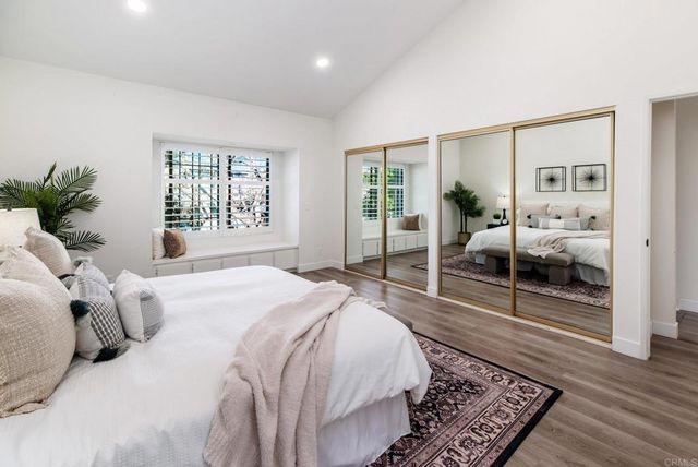 4084 Crystal Dawn Lane 105, San Diego, CA 92122