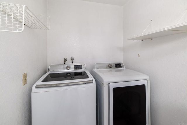 4084 Crystal Dawn Lane 105, San Diego, CA 92122