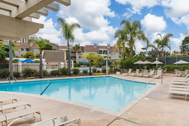 4084 Crystal Dawn Lane 105, San Diego, CA 92122