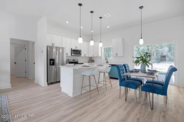 7467 DONALD Street, Keystone Heights, FL 32656