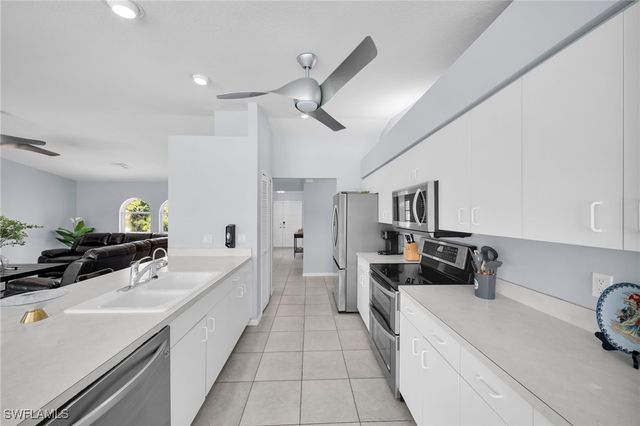 2861 SW 23rd PL, Cape Coral, FL 33914