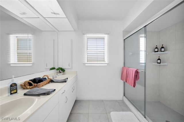 2861 SW 23rd PL, Cape Coral, FL 33914