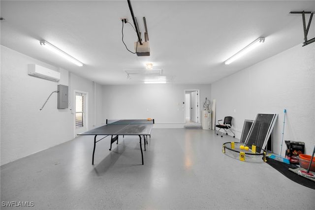 2861 SW 23rd PL, Cape Coral, FL 33914