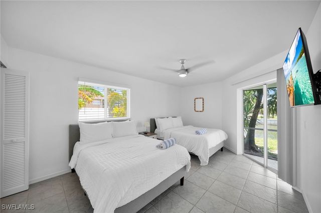 2861 SW 23rd PL, Cape Coral, FL 33914