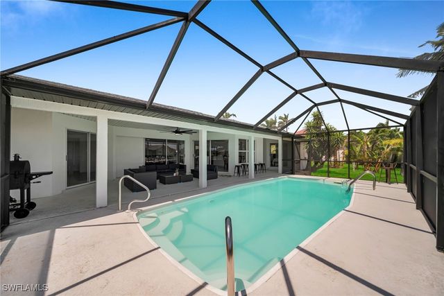 2861 SW 23rd PL, Cape Coral, FL 33914