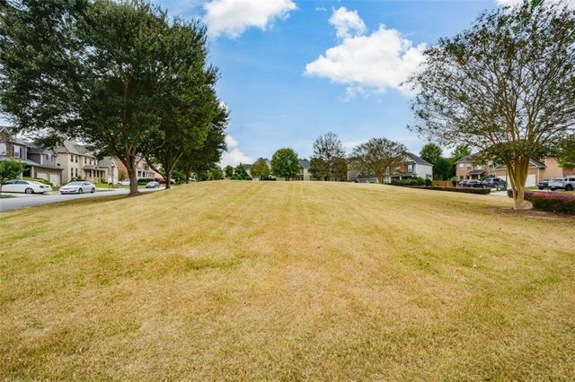 1520 SILVER MIST Circle, Powder Springs, GA 30127