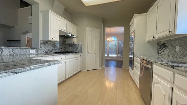 5212 Lakeland Drive, Frisco, TX 75035