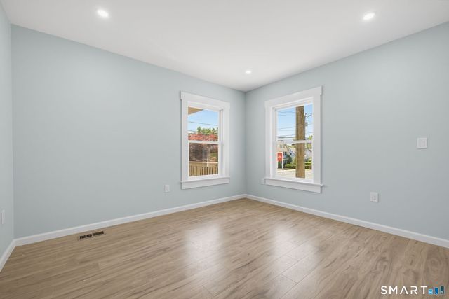 112 Broad Street, Meriden, CT 06450
