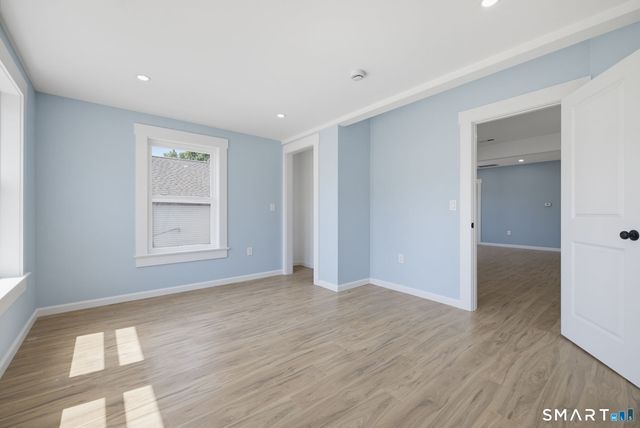 112 Broad Street, Meriden, CT 06450