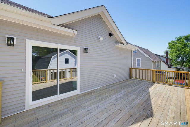 112 Broad Street, Meriden, CT 06450