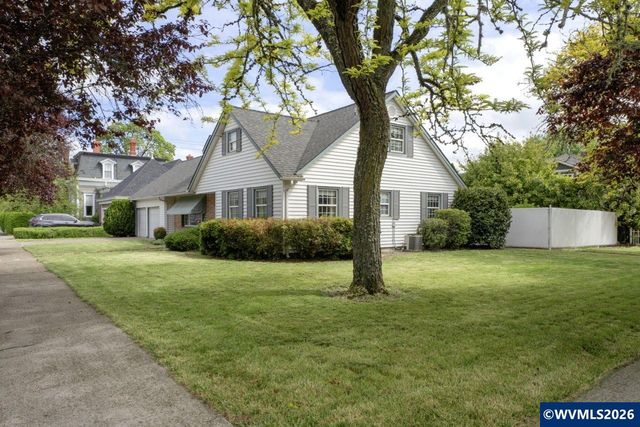 627 SW Ferry St, Albany, OR 97321
