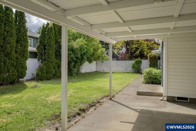 627 SW Ferry St, Albany, OR 97321
