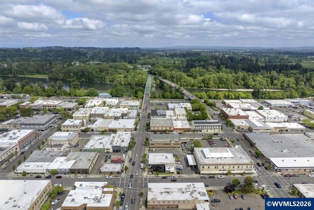 627 SW Ferry St, Albany, OR 97321
